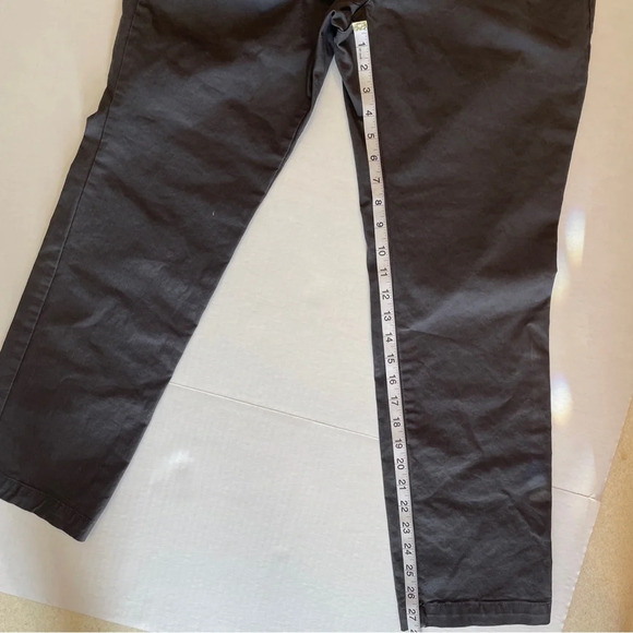 Eddie Bauer Dark Gray Curvy Straight Pants Women’s Size 6 - Picture 4 of 7